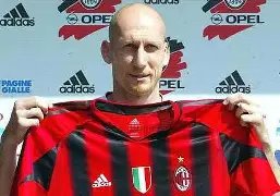 李亚鹏分享,李嫣童年术,后照,欧博官网,ABG欧博官网,欧博官网在线娱乐平台