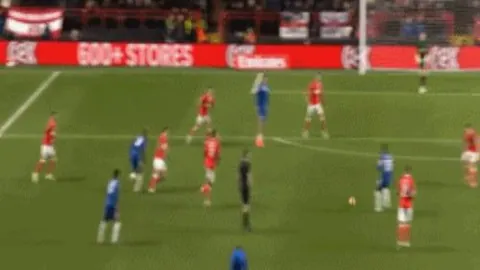 “2025年3月31日 足总杯半决赛席位揭晓”