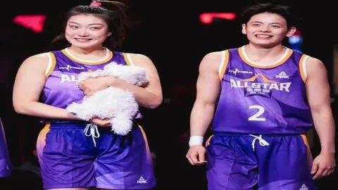 王楚钦赛后温馨鼓励观众，呼吁保持秩序