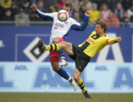 亨德森34岁回归英格兰国家队，阿贾克斯赛季出战39场助队友攻入6球